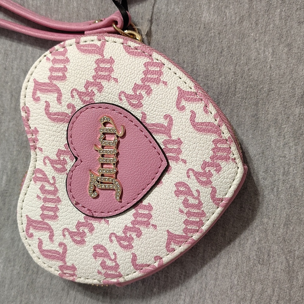 💗 NWT Juicy Couture Heart Coin Purse / Wristlet – Pink Logo Print - Picture 3 of 10